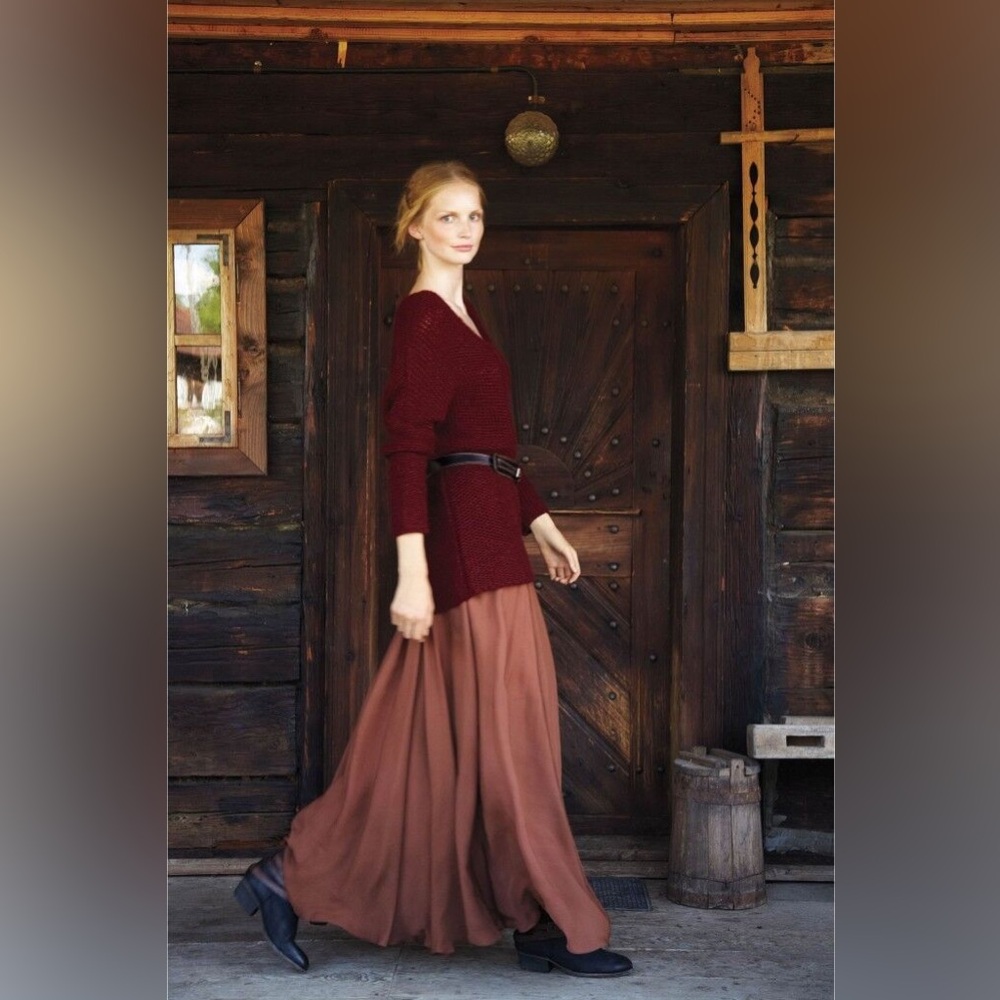 Lengthening Rays Maxi Skirt